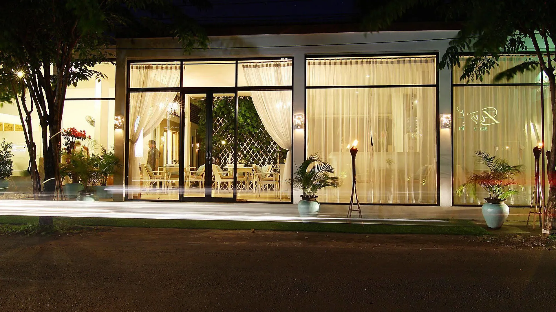 Bali V Hotel & Villa Seminyak