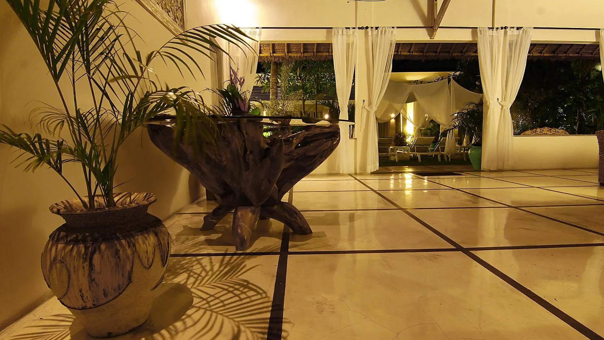****  Bali V Hotel & Villa Seminyak Indonesia