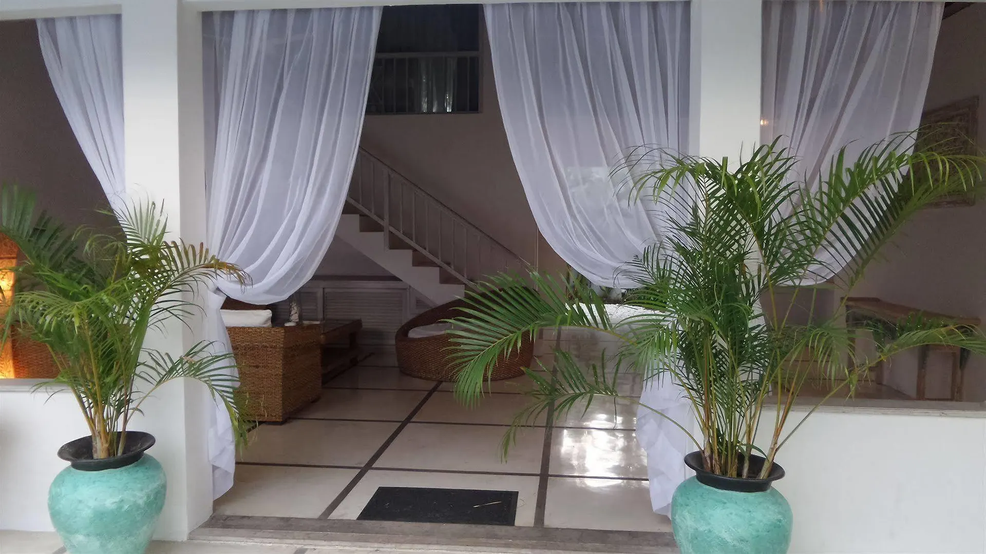 Bali V Hotel & Villa Seminyak  Seminyak (Bali)